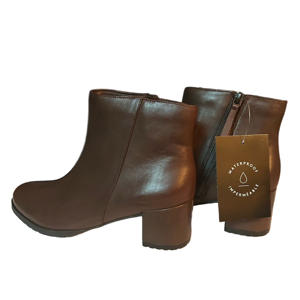 Naturalizer Woman’s Chocolate Waterproof Boots Size 7W NEW - Picture 5 of 9